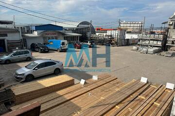 Отдельно стоящее здание, 1900 м²