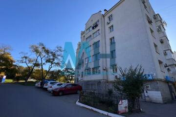 Помещение своб.назн., 82 м²