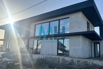 Дуплекс, 180 м², 2 эт.