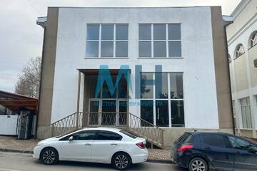 none, 1100 м², 2/3 эт.