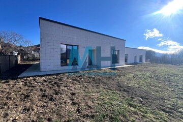 Дом, 198 м², 1 эт.