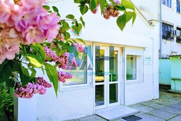 Помещение своб.назн., 80 м², 1/5 эт.