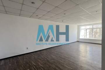 Помещение своб.назн., 245 м², 1/3 эт.