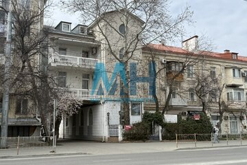 Помещение своб.назн., 90 м², 1/4 эт.